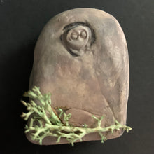 Load image into Gallery viewer, Miniature Graveyard Set — Handmade Gothic Tombstones & Glow-in-the-Dark Ghost