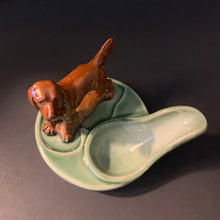 Load image into Gallery viewer, Vintage Wade England Pipe Rest with Hunting Dog