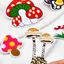 Load image into Gallery viewer, detailed mushroom patch set 5 pcs from elementah.com