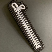 Load image into Gallery viewer, Zipper Iron-On Patch — Embroidered Trompe L'Oeil Jacket Patch
