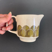 Load image into Gallery viewer, Arklow Set 6 Creamer — Vintage Irish Pottery, 1970s
