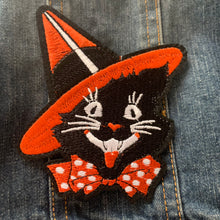 Load image into Gallery viewer, Retro Halloween Black Cat Iron-On Patch
