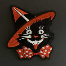 Load image into Gallery viewer, Retro Halloween Black Cat Iron-On Patch
